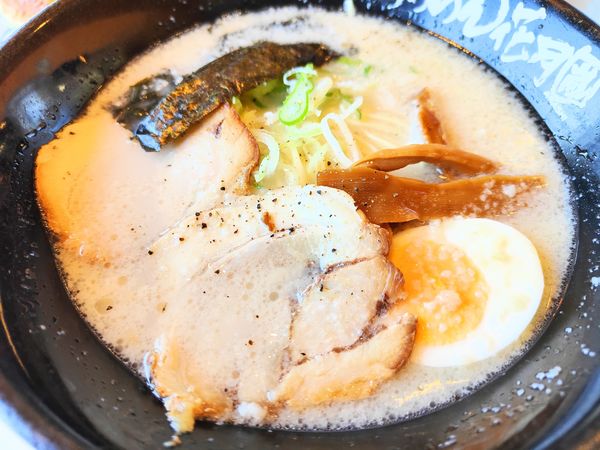 「嵐げんこつらあめん塩」@らあめん花月嵐 西原町店の写真