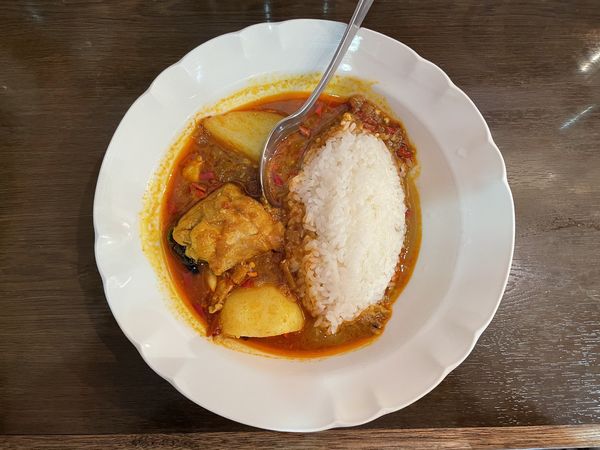 「ムルギカレー、大辛」@トプカ 淡路町本店の写真