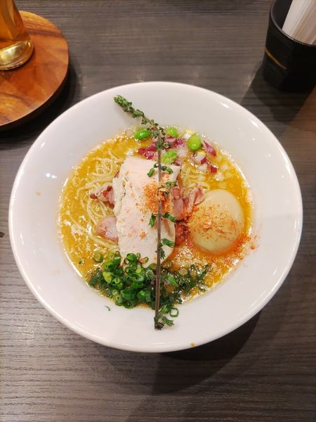 「鮮魚と水(味玉付き)」@論露に不二の写真