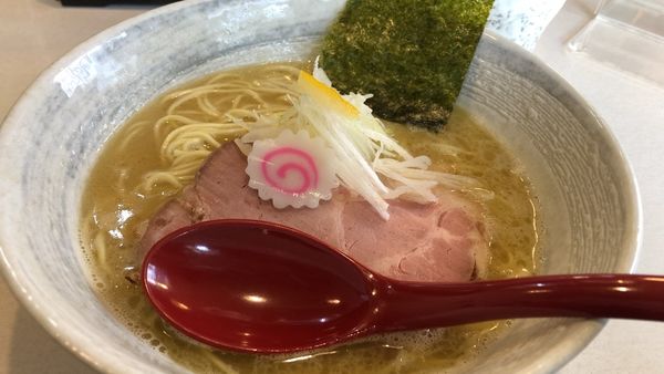 「濃厚鶏塩そば」@麺屋 なるとの写真