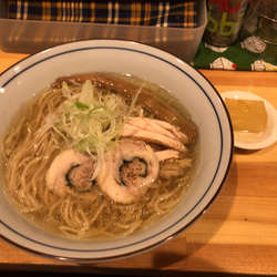 鶏そば　塩のほうへ（750円）