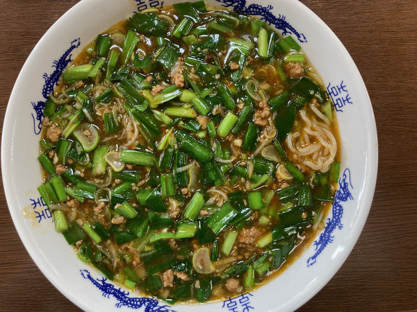 「ニラ辛味ラーメン 780円」@食房 つしまの写真