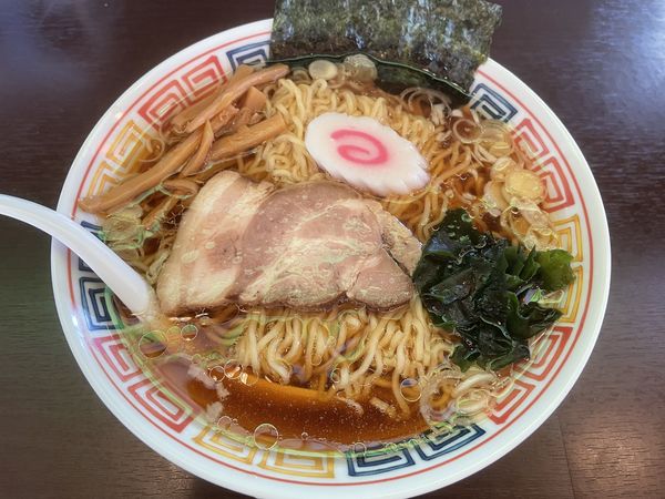 「昭和の中華そば　大盛り」@拉麺 時代遅れの写真