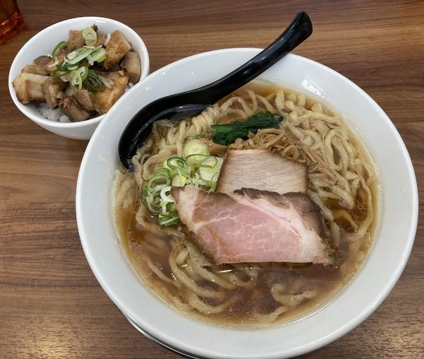 「醤油らーめん」@純手打ち だるまの写真