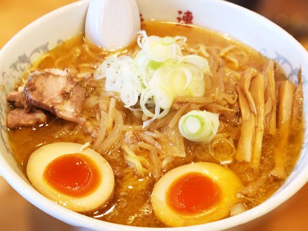 「味玉らーめん　味噌　大盛」@さっぽろ 純連 仙台店の写真