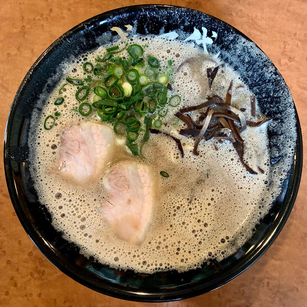 「ラーメン（650円）」@博多一成一代の写真