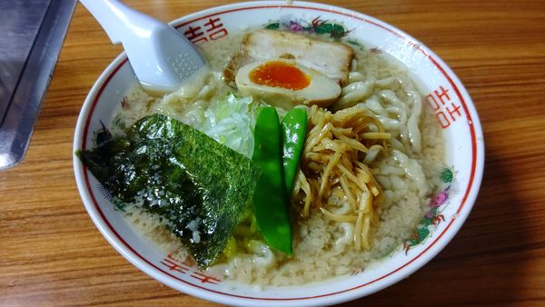 「朝ラー（太麺）５００円」@中華そば 太平楽 六丁の目店の写真