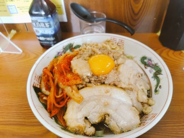 「小汁なしタマキムアブラカラメ」@ラーメン二郎 亀戸店の写真