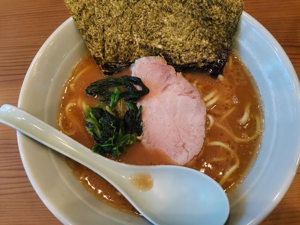 「ラーメン並」@横浜家系ラーメン 武蔵家 秋津店の写真