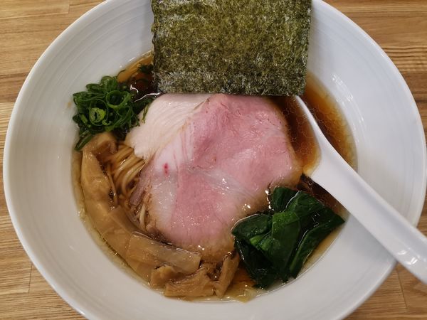 「醤油そば」@中華そば きなりの写真