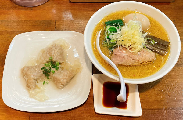 「【限定】しょうが味噌らーめん＋味付け玉子＋皿わんたん(3個)」@麺処ゆきちの写真