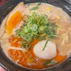 味玉豚骨味噌ラーメン