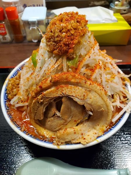 「ラーメンレッド2辛」@山勝角ふじ 二十世紀が丘店の写真