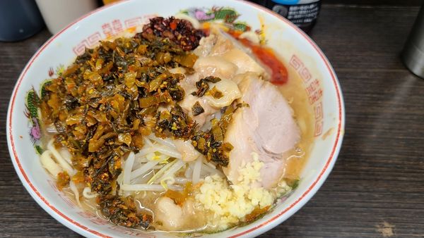 「ラーメン、高菜、ラー油」@ラーメン二郎 川越店の写真