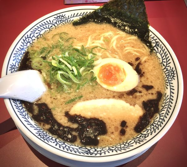 「黒焦醤油とんこつ(759¥)」@丸源ラーメン 日立店の写真