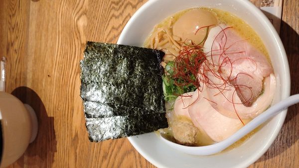 「特製濃厚鶏白湯　塩」@貝だしらぁ麺と鶏白湯らぁ麺 ふじをの写真