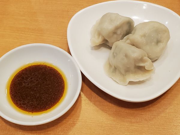 「張記韮菜餡水餃」@張記小籠包 新館の写真