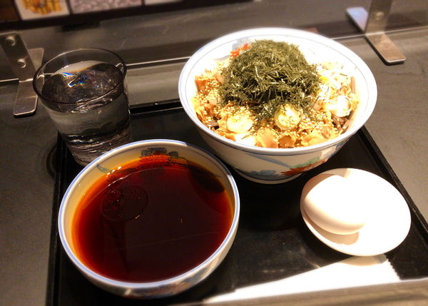 「冷たい肉そば(1100円)」@The Minatoya Loungeの写真