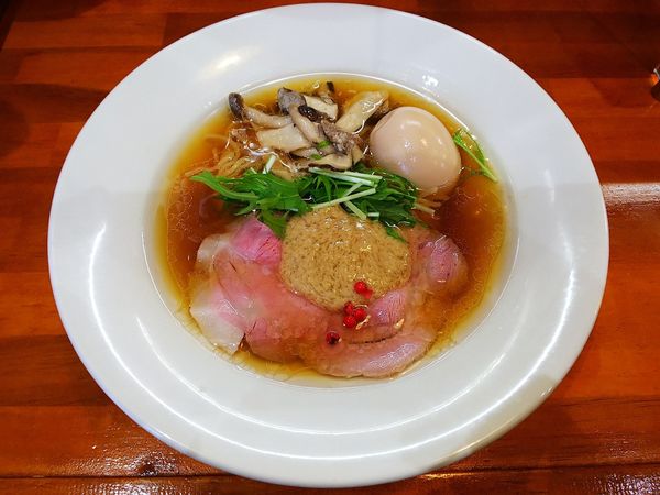 「ポルチーニ香る我飯醤油らーめん+味玉」@麺道 わがまんまの写真