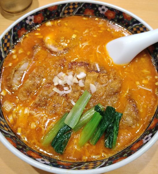 「パイコー担々麺（大盛り　大辛）」@寿限無 担々麺の写真