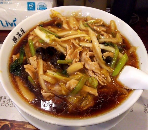 「肉そば大盛」@横濱屋の写真