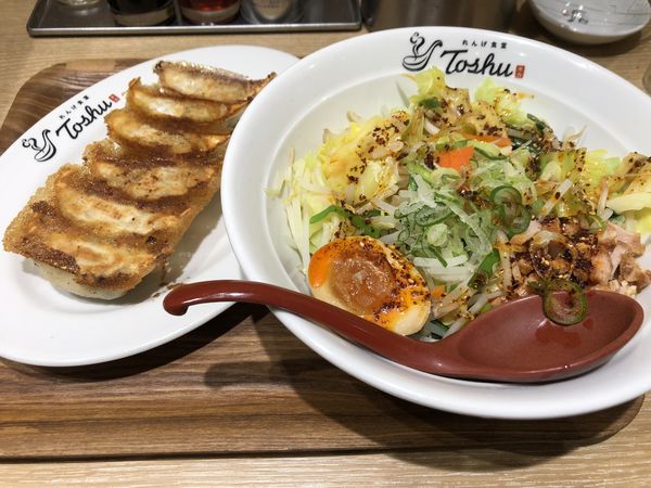 「ヨウポー麺&餃子」@れんげ食堂 Toshu 二子新地店の写真