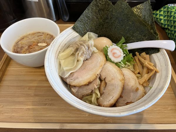 「3月限定・海老薫る魚介豚骨つけ麺DX1400円」@らぁめん 麺彩家の写真