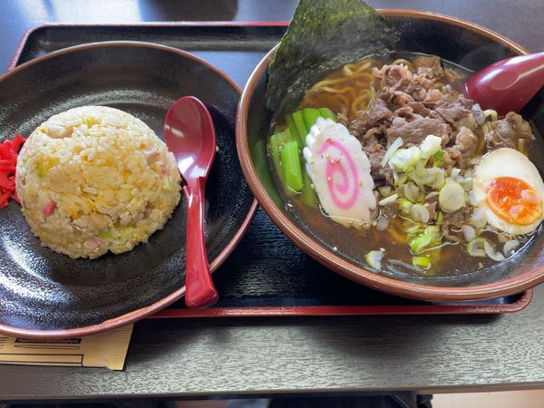 「バイクラーメンと半チャーハン」@中村屋の写真