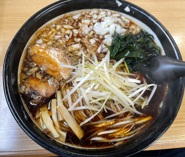 「炭一ラーメン大盛＋玉ねぎ」@炭一らーめんの写真