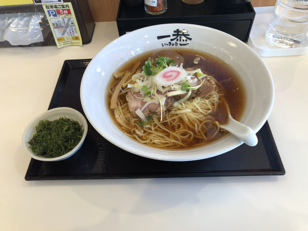 「ラーメン(中)」@にぼしラーメン一恭の写真
