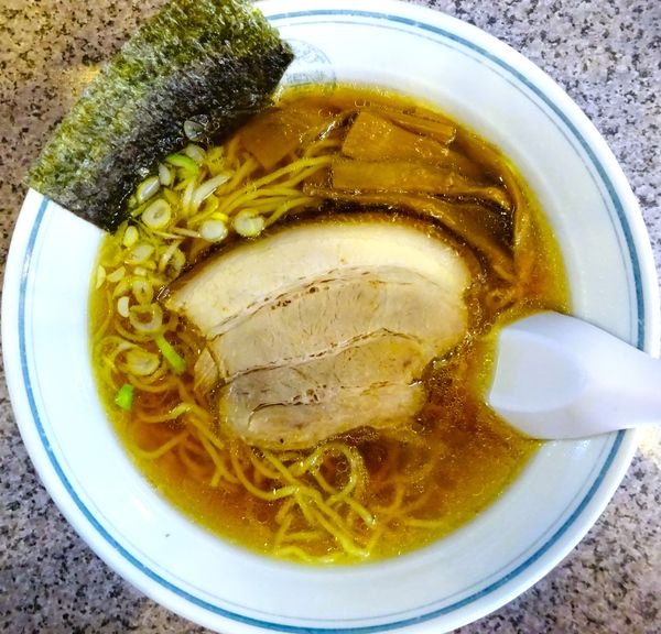 「ラーメン（750円）」@味の萬楽の写真