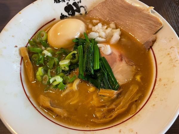 「豚骨中華そば 玉子入り@880」@豚骨中華そば がんたれの写真