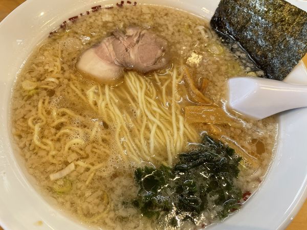 「正油ラーメン590円・中盛味薄め」@ラーメンショップ椿 大玉店の写真