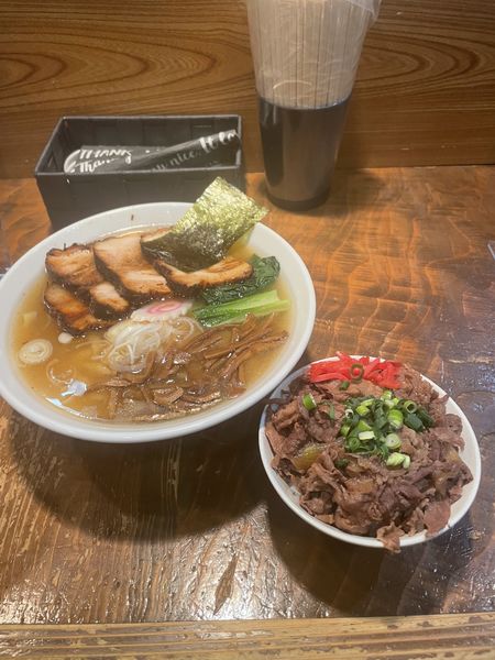 「アゴ出汁塩生姜らーめん」@麺屋たつみ 喜心 狭山店の写真