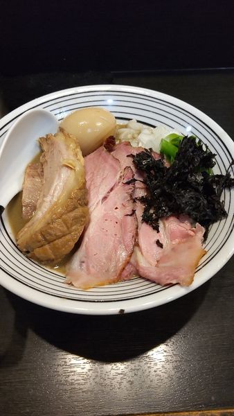 「濃厚特製らーめん」@陽はまたのぼるの写真