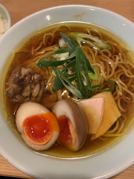 「醤油 味玉入り（900円）」@笠岡らーめん TAKETONBOの写真