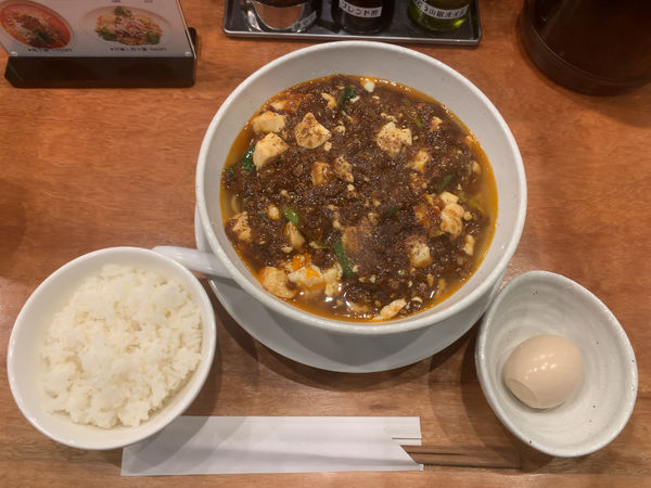「麻婆麺1000円」@SHIBIRE-NOODLES 蝋燭屋 京橋エドグラン店の写真