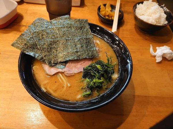 「ラーメン」@横浜家系ラーメン ぶっちぎり家の写真