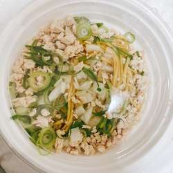 鶏油まぜそば(麺200g)