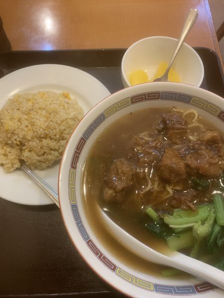 「牛バラあんかけ麺と半チャーハンのランチセット」@杯一食堂の写真