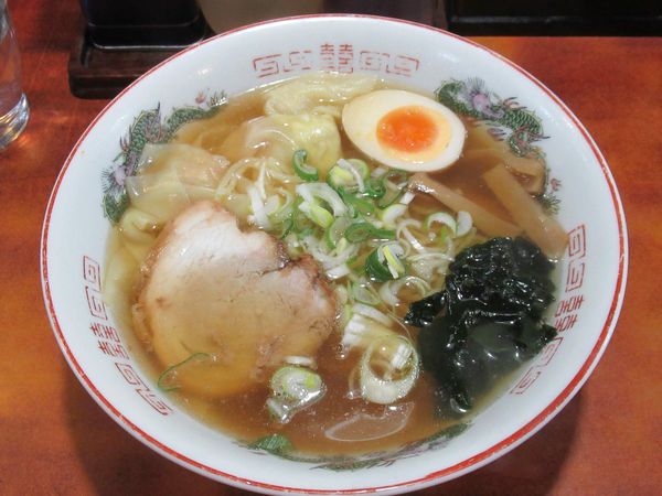 「ワンタンメン(770円)」@幸楽の写真