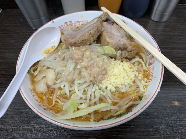 「味噌ラーメン（野菜少なめ）+ニンニク+アブラ　８００円」@ラーメン二郎 川越店の写真