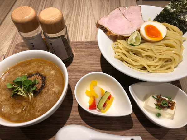 「濃厚つけ麺1000円」@虎金の写真