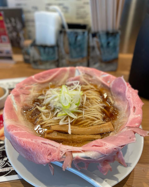 「ピストル 810円」@ラーメン大戦争 神田店の写真