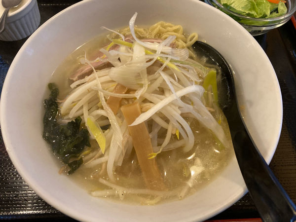 「塩ラーメン　580円」@金福源の写真