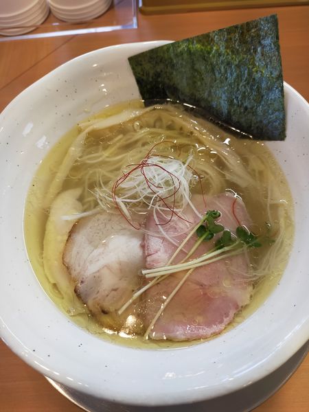 「塩らーめん」@らーめん わらびの写真