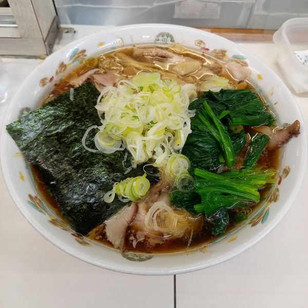 「青島チャーシュー大盛950＋ほうれん草100＋ねぎ50」@青島食堂 秋葉原店の写真