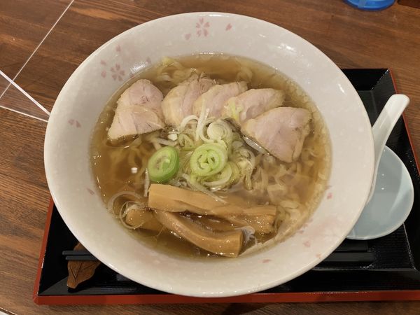 「中華そば」@麺とおばんざいとお酒のお店 佳什の写真