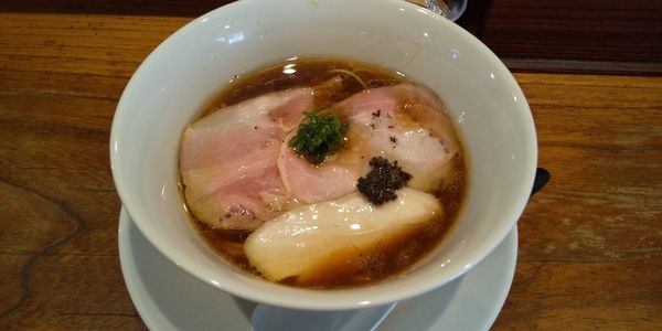 「黒トリュフそば」@中華そば 先崎の写真