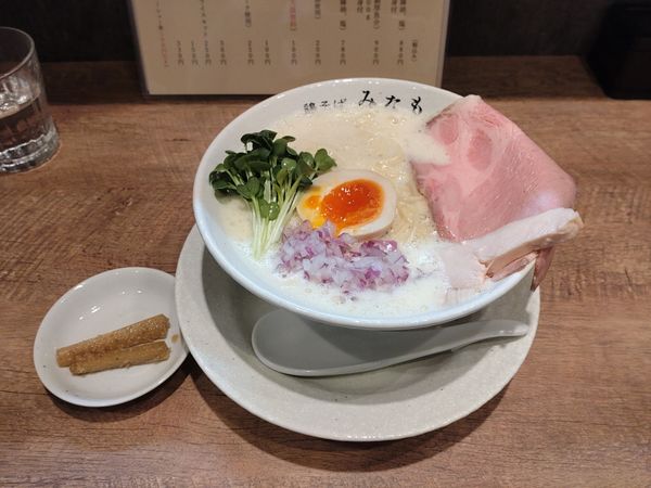 「鶏白湯そば　塩」@鶏そば みなもの写真